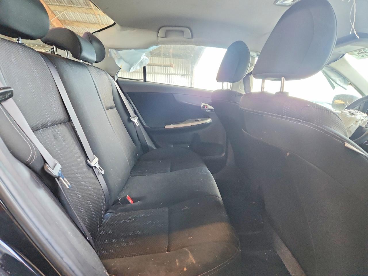 2012 TOYOTA COROLLA BASE photo 10