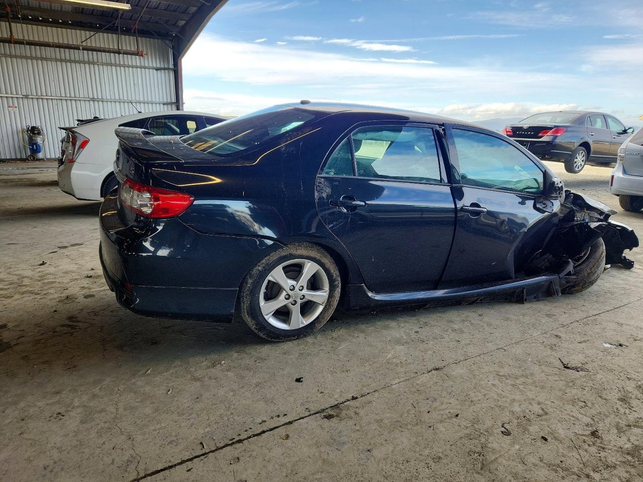 2012 TOYOTA COROLLA BASE photo 3