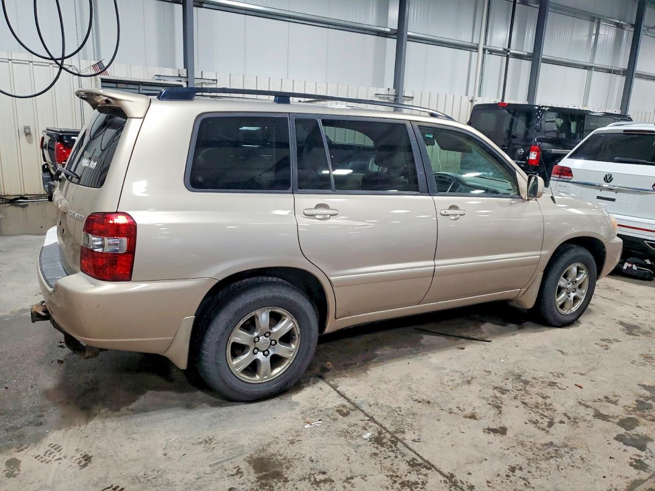2007 TOYOTA HIGHLANDER SPORT photo 3