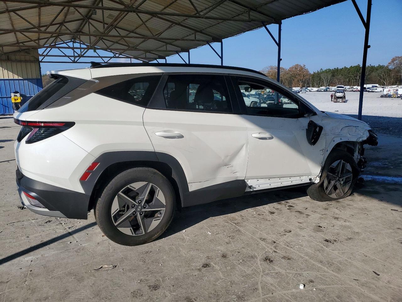 2025 HYUNDAI TUCSON SEL photo 3