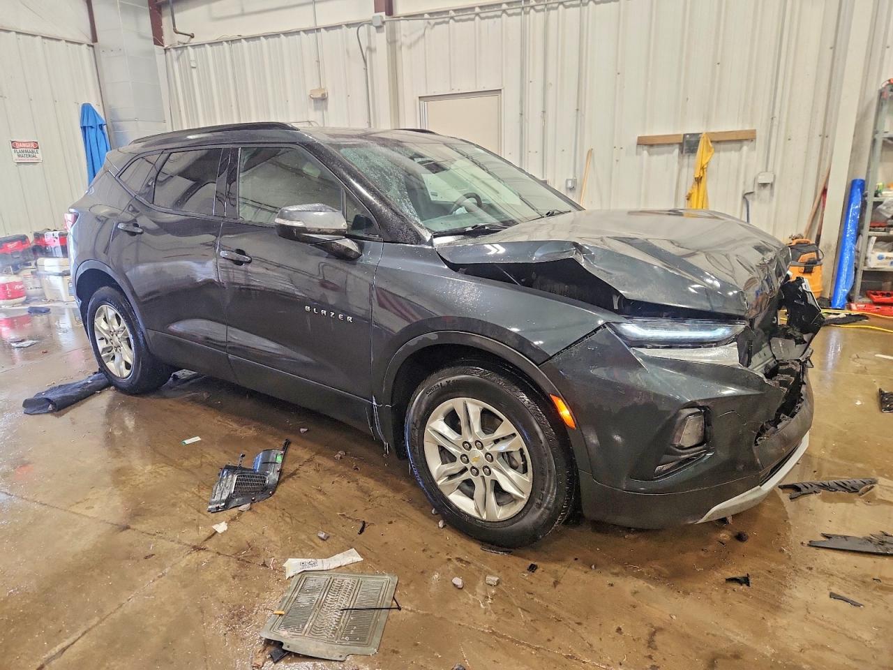 2020 CHEVROLET BLAZER 2LT photo 4