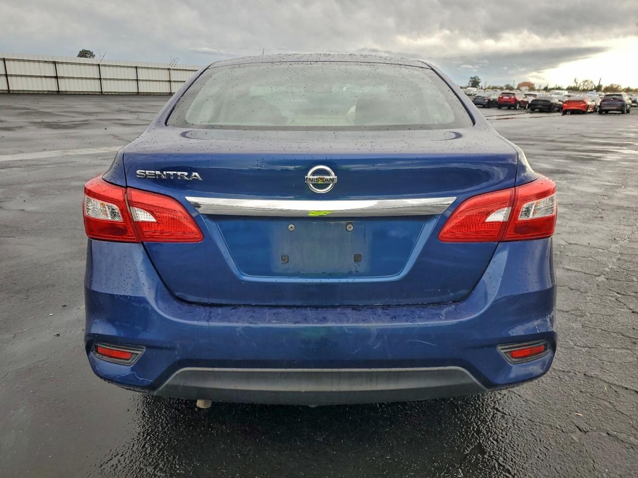 2018 NISSAN SENTRA S photo 6