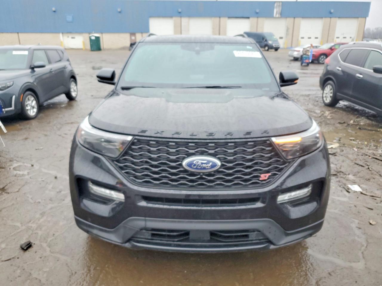 2023 FORD EXPLORER ST photo 5