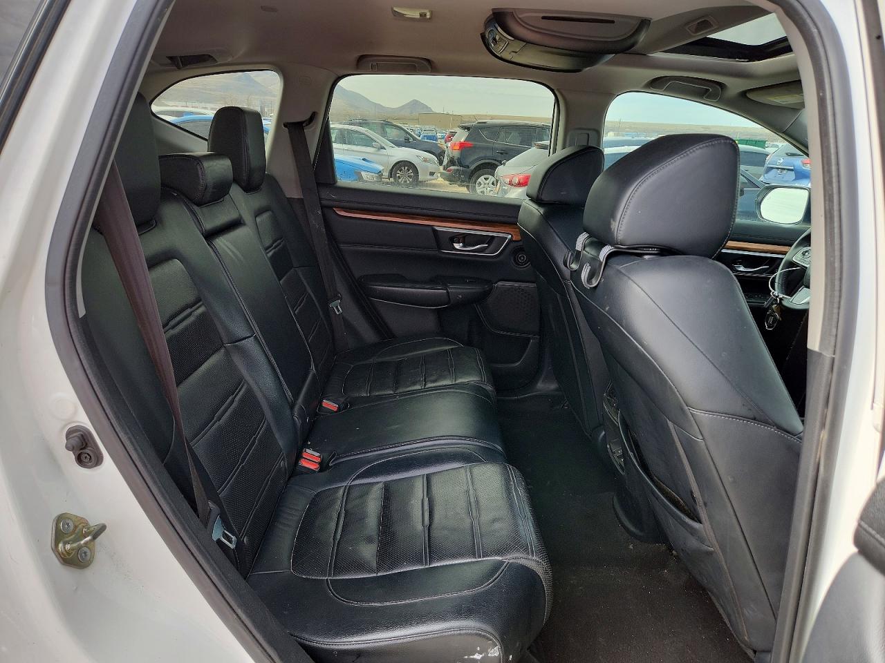 2017 HONDA CR-V EXL photo 10