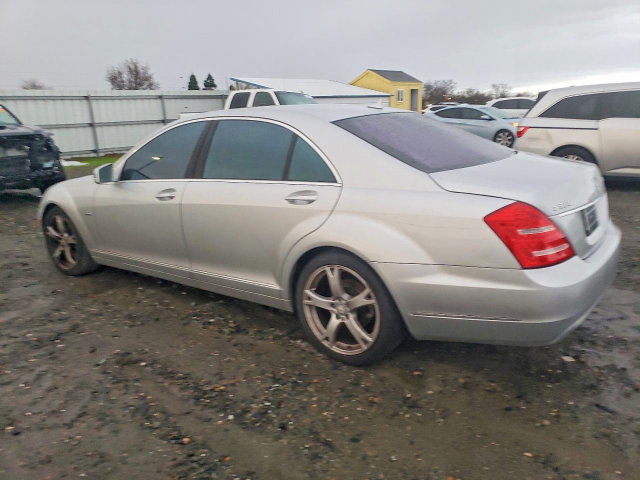 2012 MERCEDES-BENZ S 350 BLUETEC photo 2