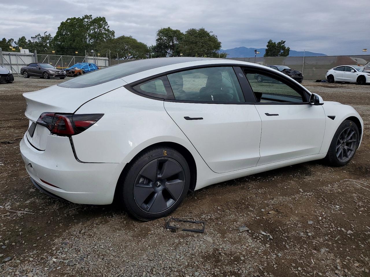 2023 TESLA MODEL 3 photo 5