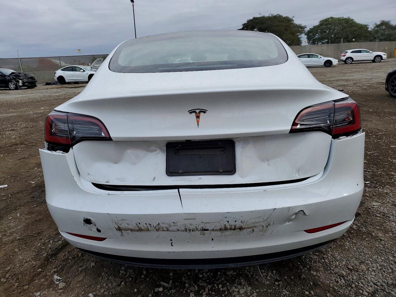 2023 TESLA MODEL 3 photo 11