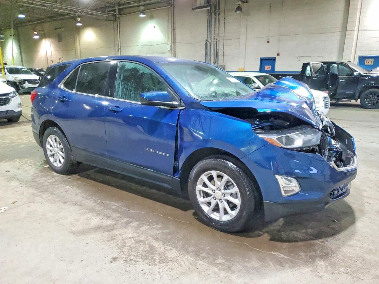 2020 CHEVROLET EQUINOX LT photo 4
