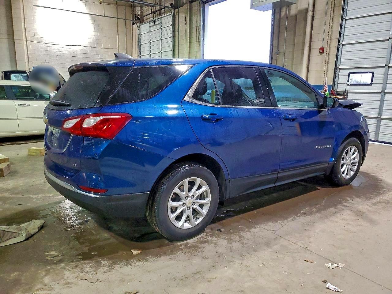 2020 CHEVROLET EQUINOX LT photo 3