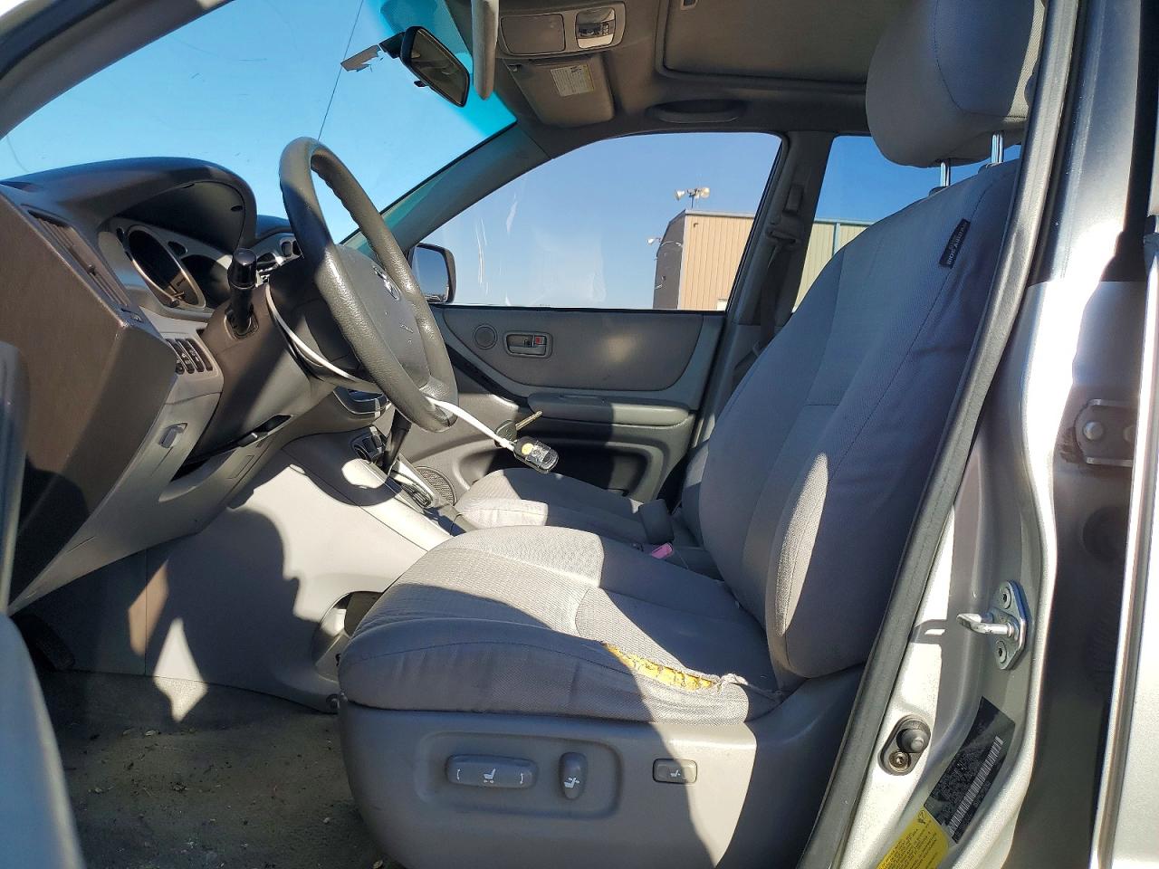 2005 TOYOTA HIGHLANDER LIMITED photo 7