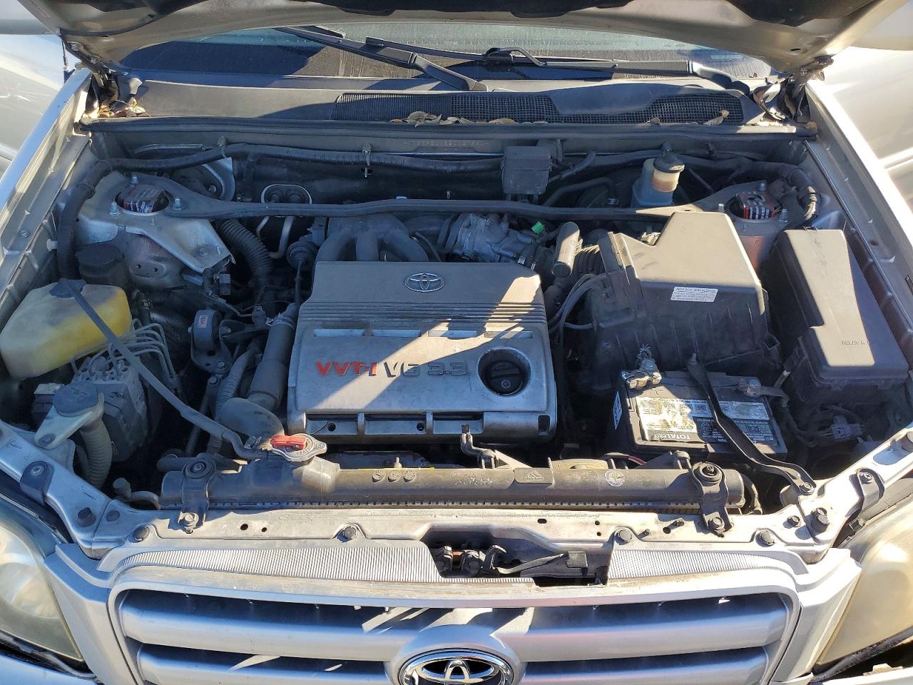 2005 TOYOTA HIGHLANDER LIMITED photo 12