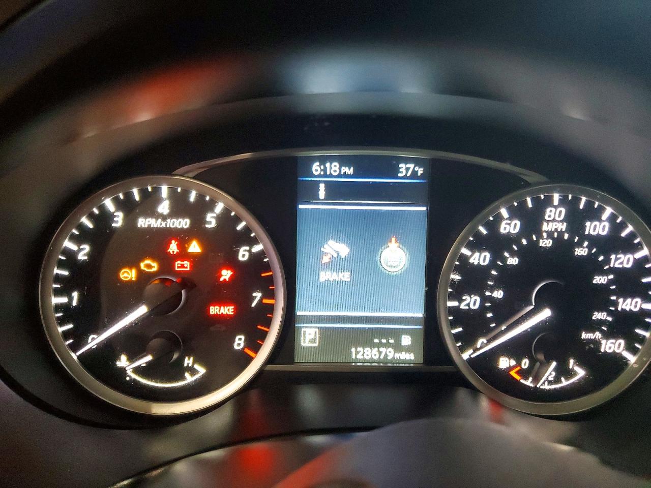 2019 NISSAN SENTRA S photo 9
