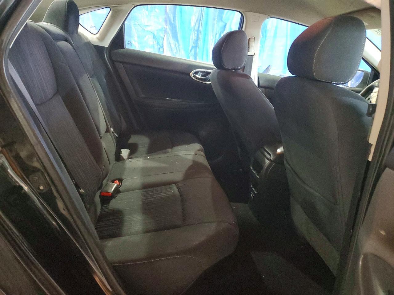2019 NISSAN SENTRA S photo 10