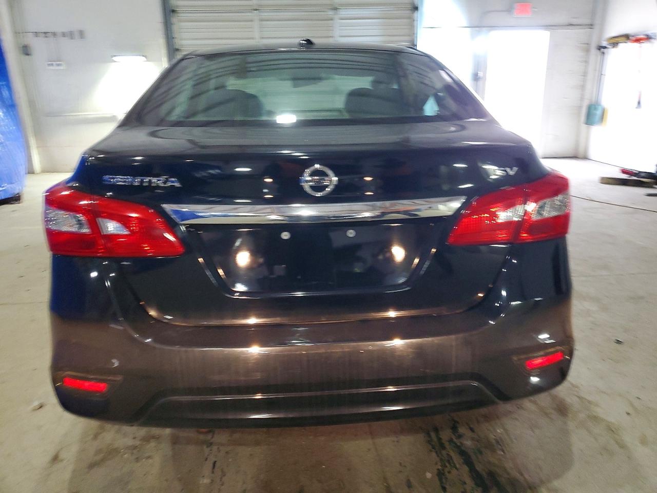2019 NISSAN SENTRA S photo 6