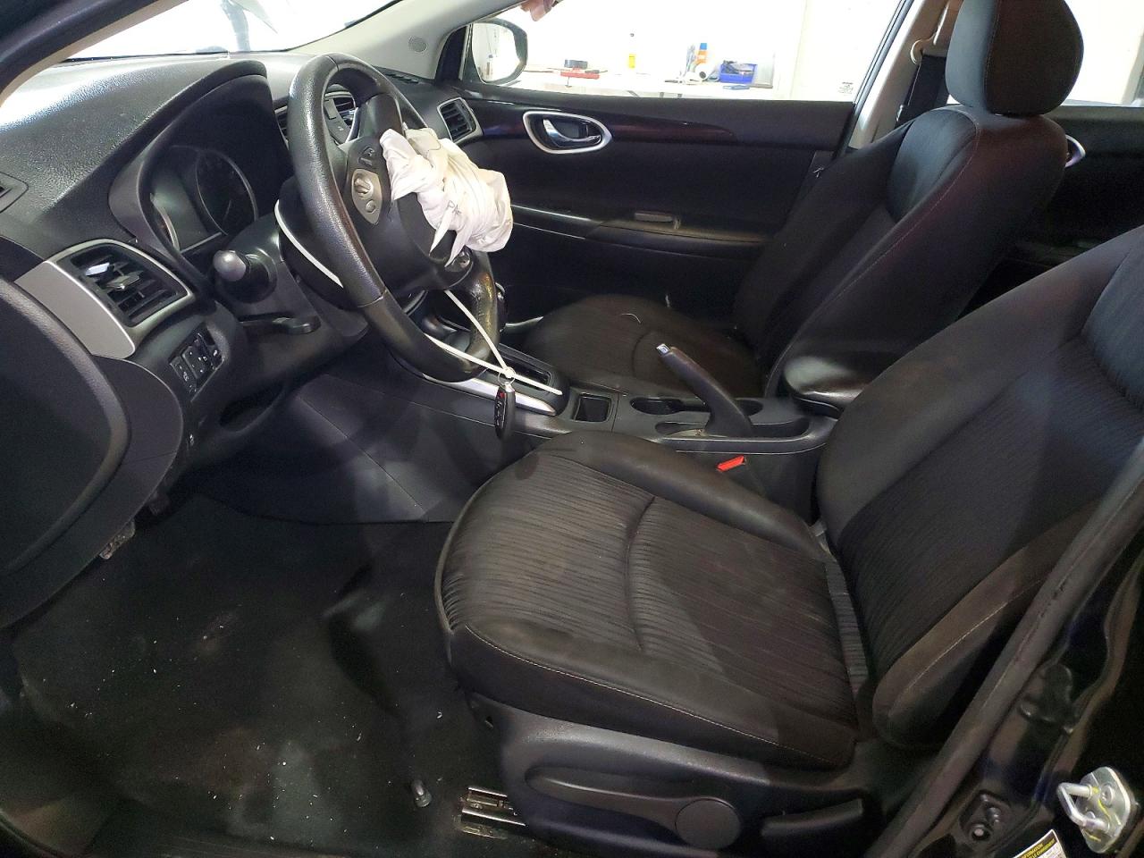 2019 NISSAN SENTRA S photo 7