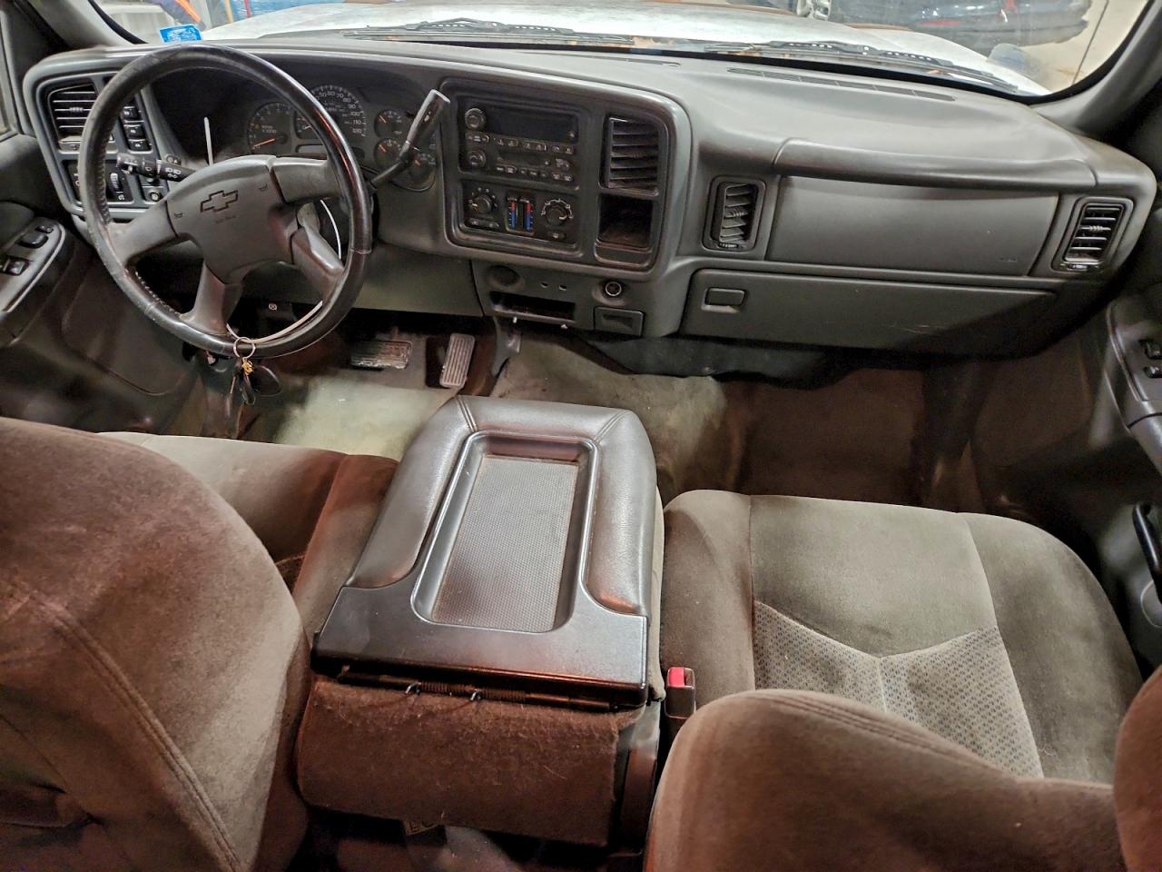 2005 CHEVROLET SILVERADO K1500 photo 8
