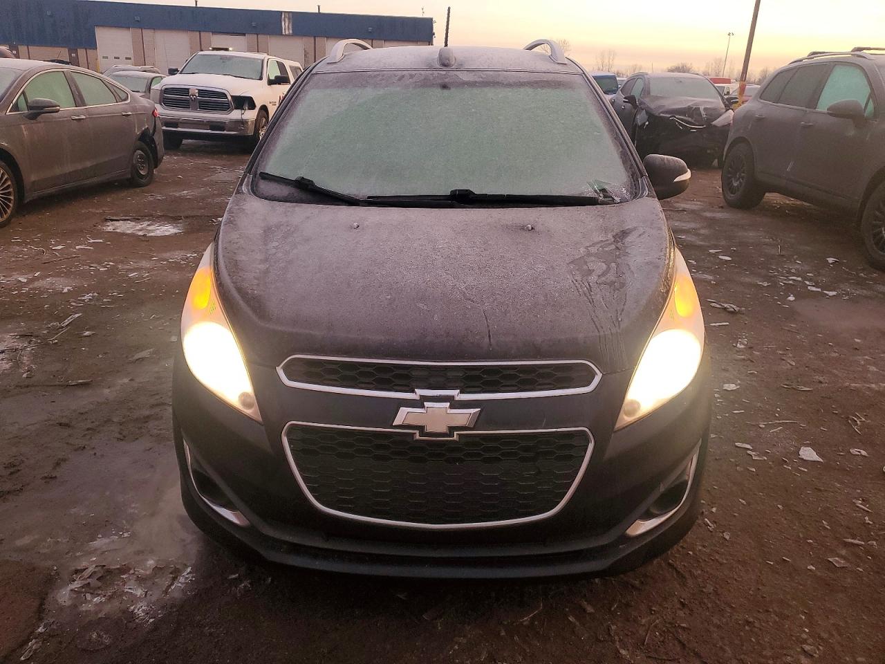 2015 CHEVROLET SPARK 2LT photo 5