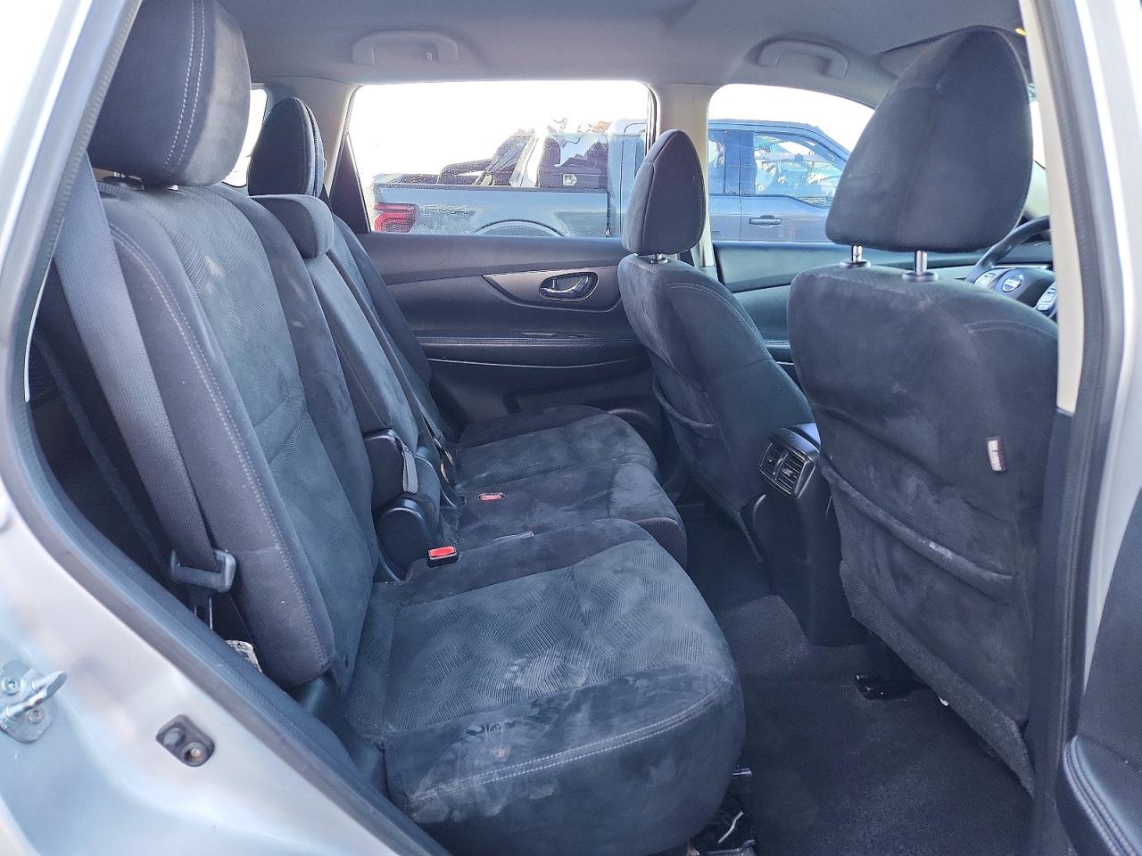 2014 NISSAN ROGUE S photo 10