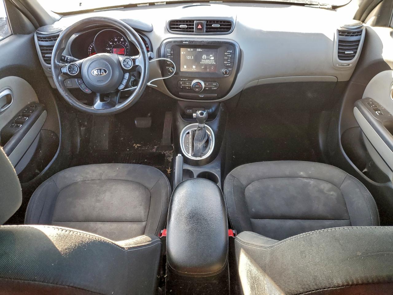 2018 KIA SOUL + photo 8