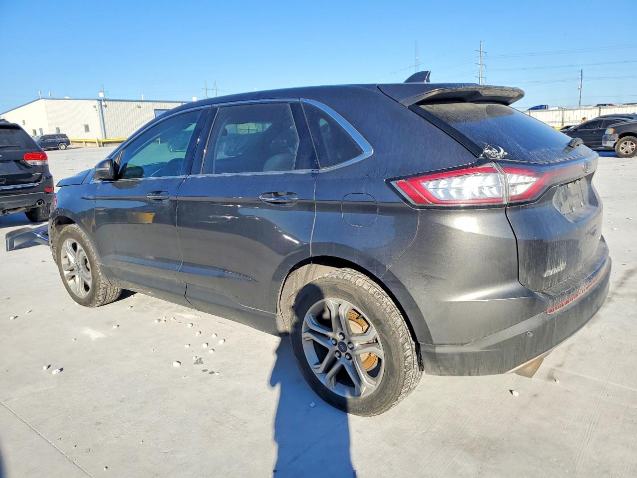 2017 FORD EDGE TITANIUM photo 2