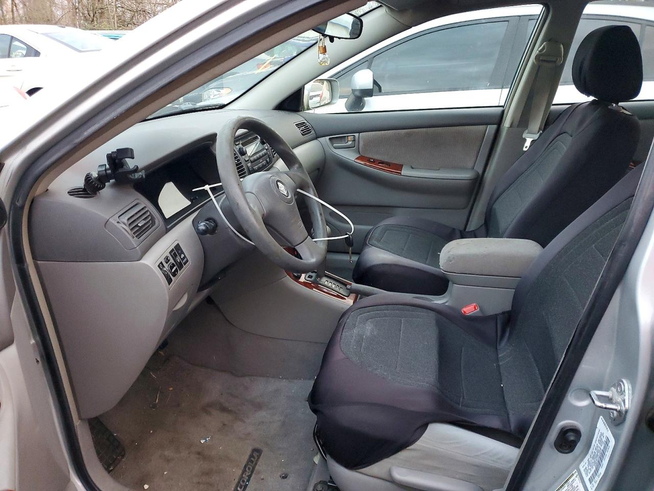 2008 TOYOTA COROLLA CE photo 7