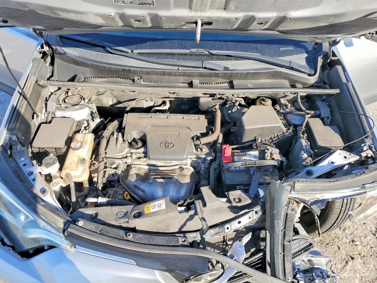 2018 TOYOTA RAV4 LE photo 12