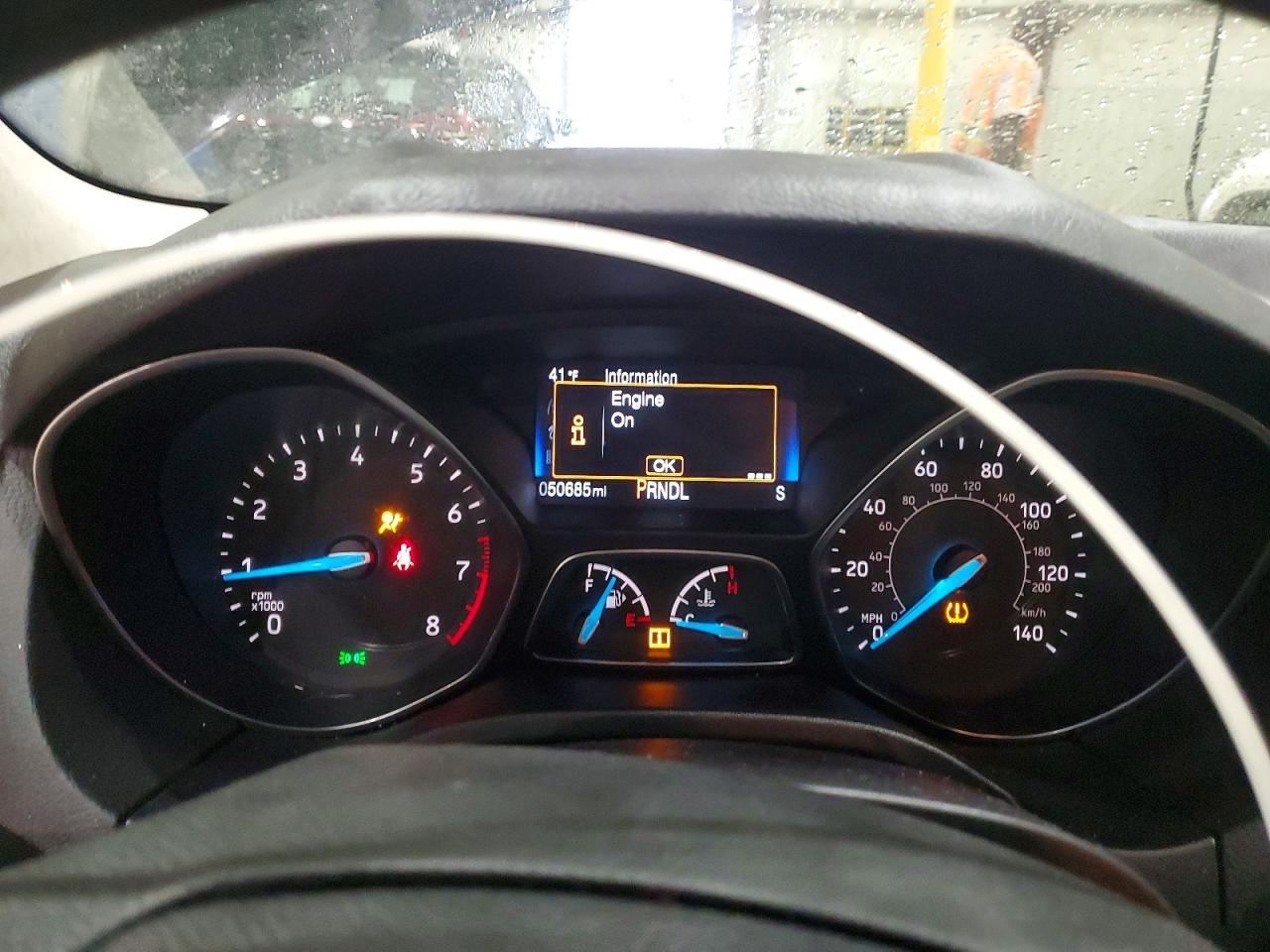 2018 FORD FOCUS SE photo 9