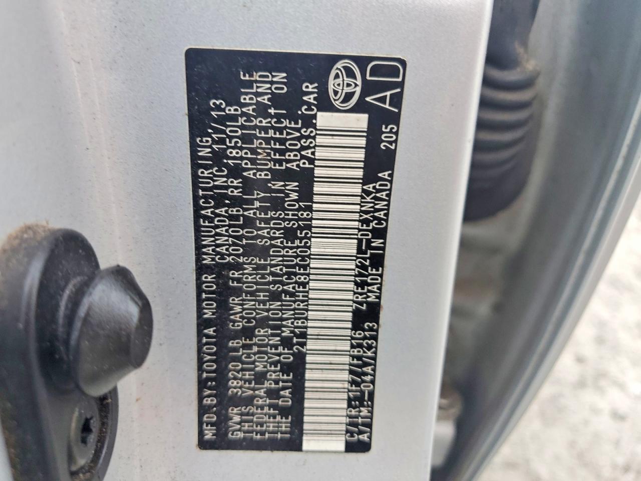 2014 TOYOTA COROLLA L photo 12