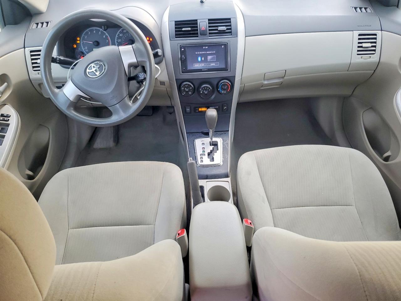 2010 TOYOTA COROLLA BASE photo 8
