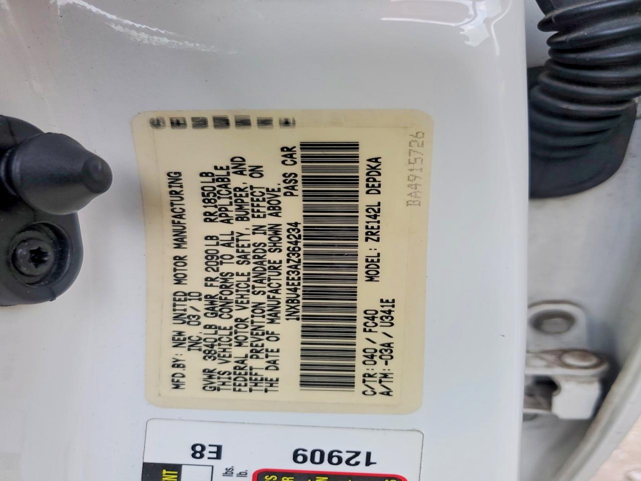 2010 TOYOTA COROLLA BASE photo 12