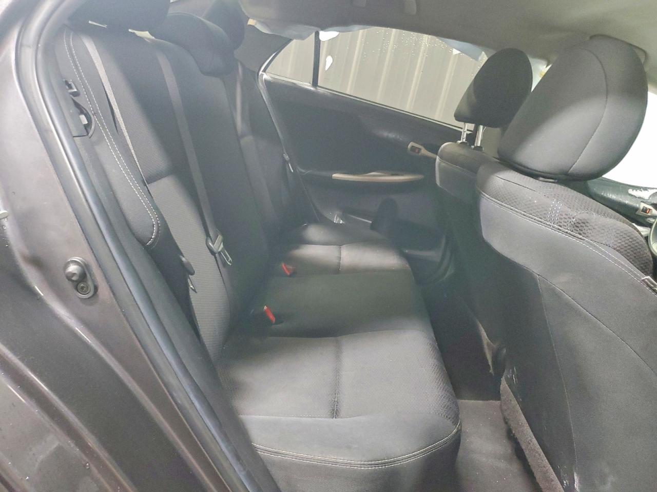 2012 TOYOTA COROLLA BASE photo 10