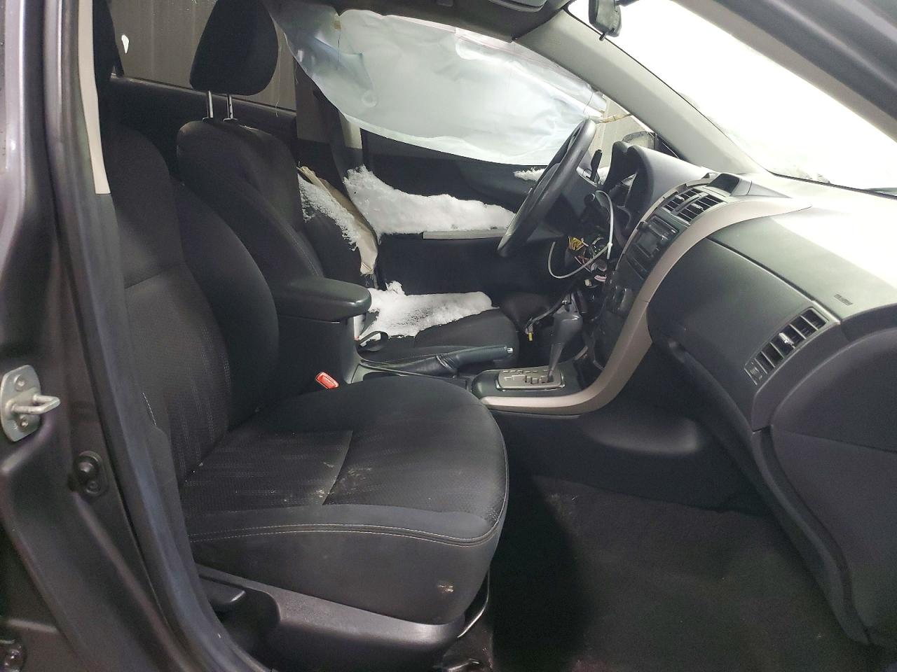 2012 TOYOTA COROLLA BASE photo 7
