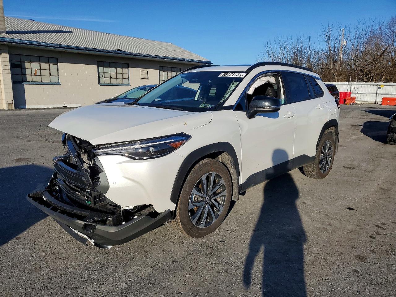 2025 TOYOTA COROLLA CROSS