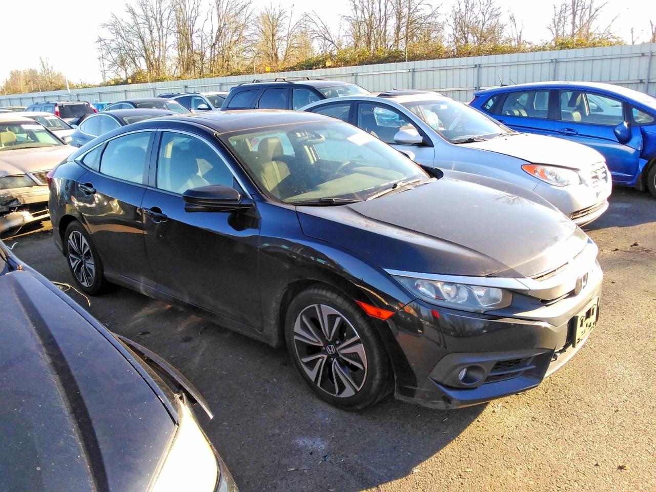 2016 HONDA CIVIC EX photo 4