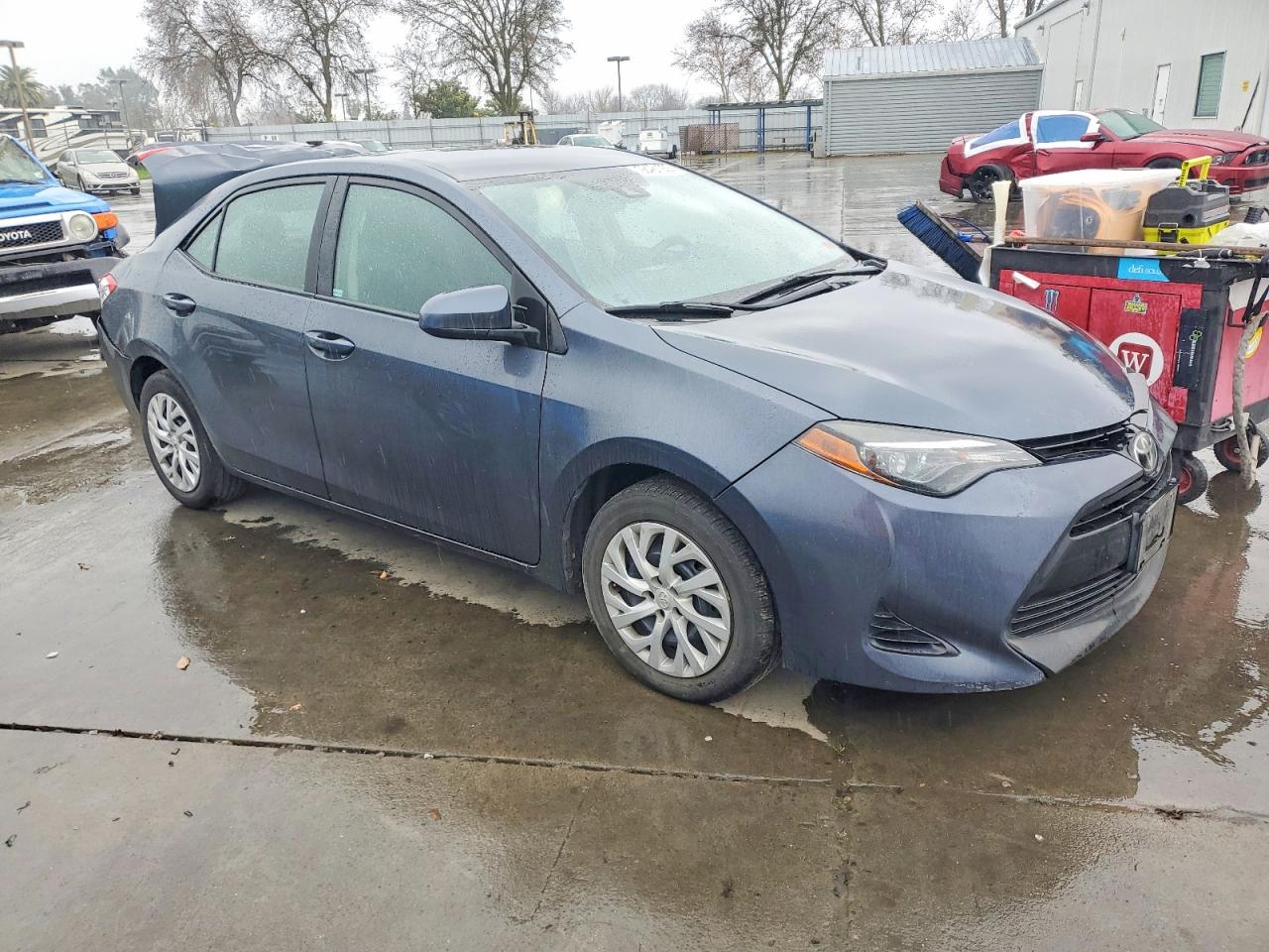 2019 TOYOTA COROLLA LE photo 4
