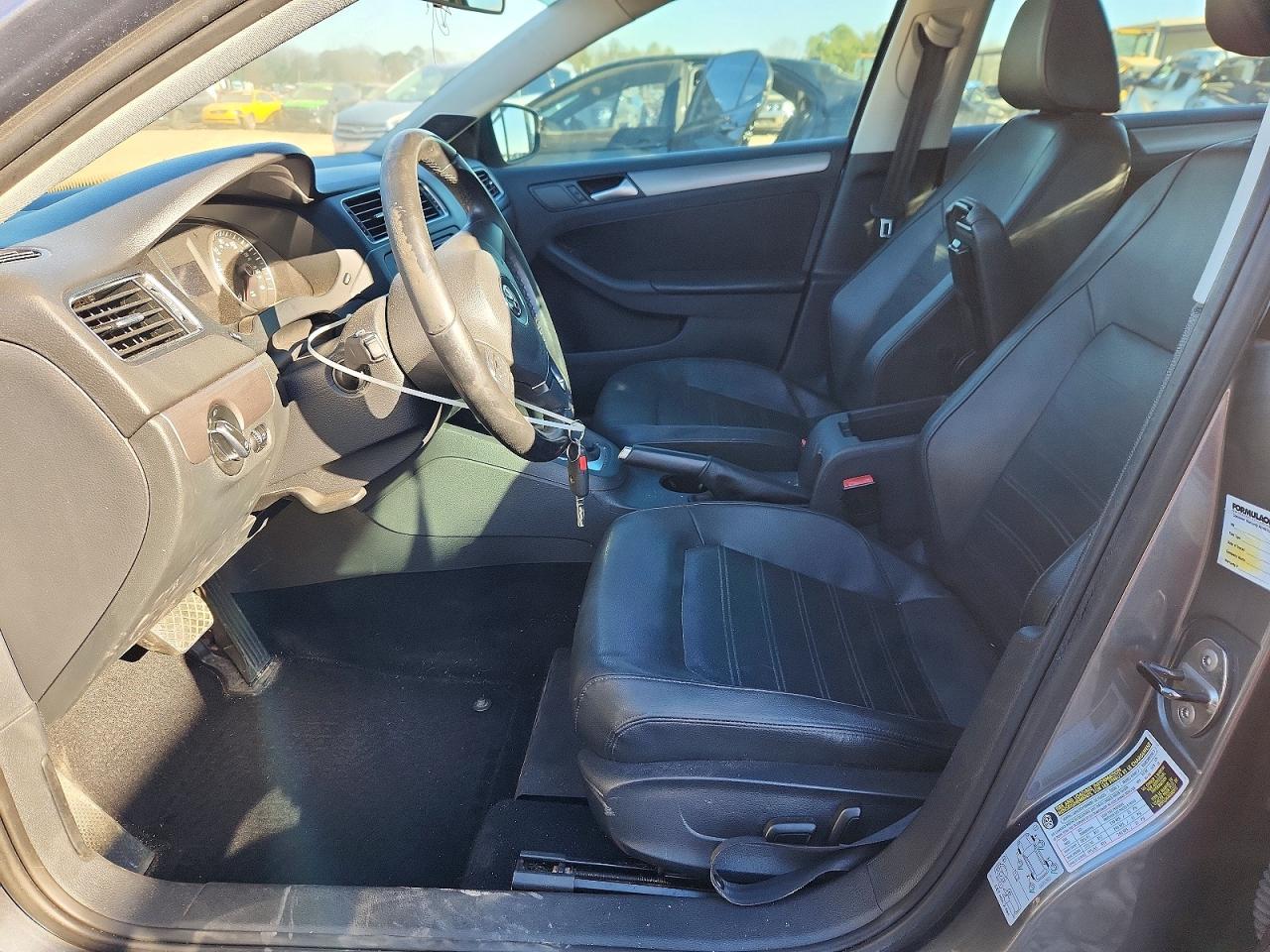 2014 VOLKSWAGEN JETTA SEL photo 7