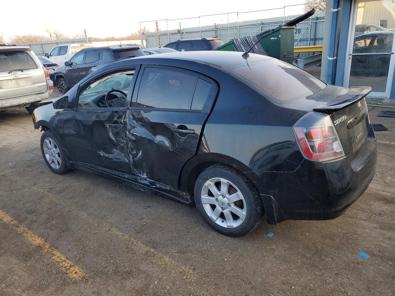 2011 NISSAN SENTRA 2.0 photo 2