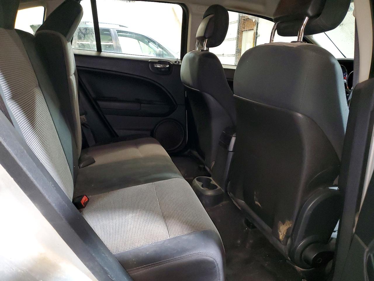 2010 DODGE CALIBER SXT photo 11