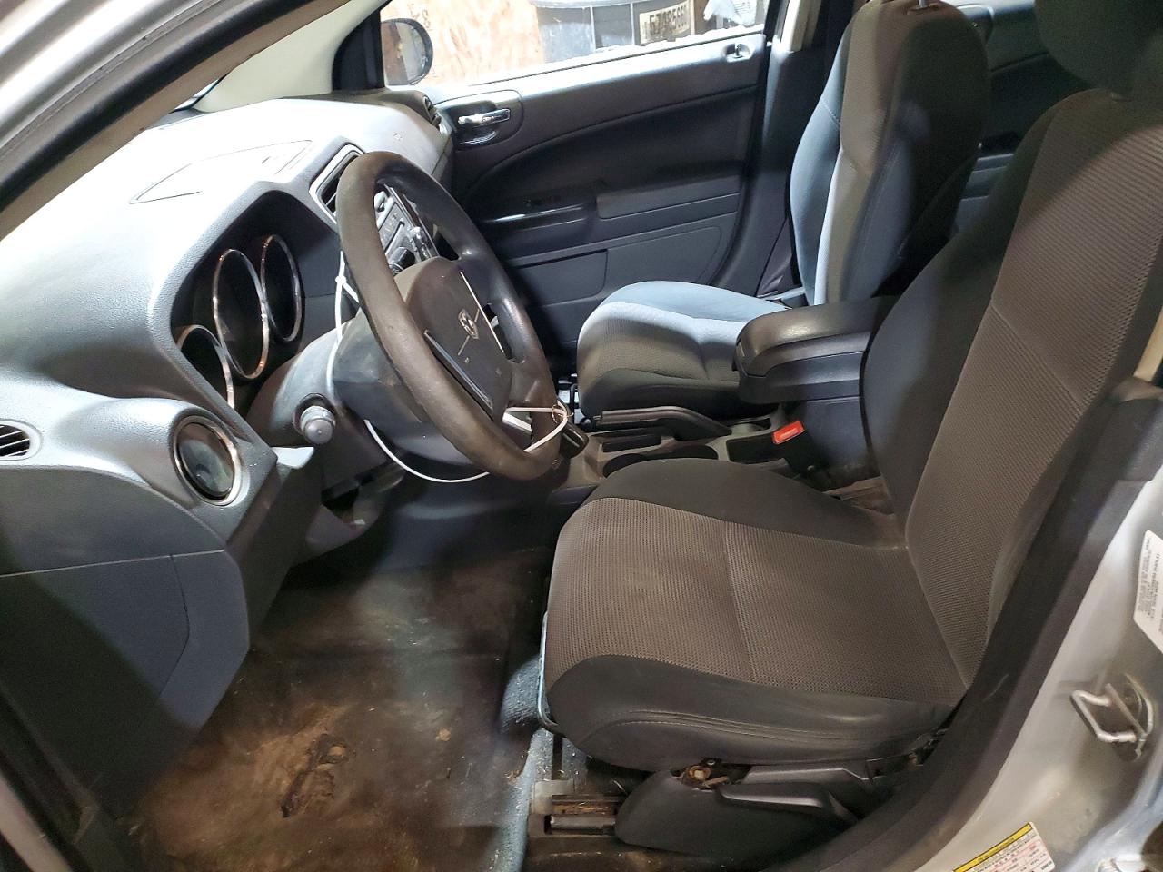 2010 DODGE CALIBER SXT photo 7
