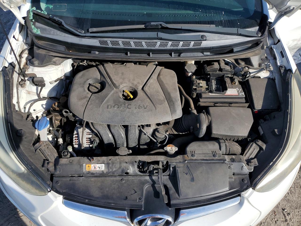 2015 HYUNDAI ELANTRA SE photo 11