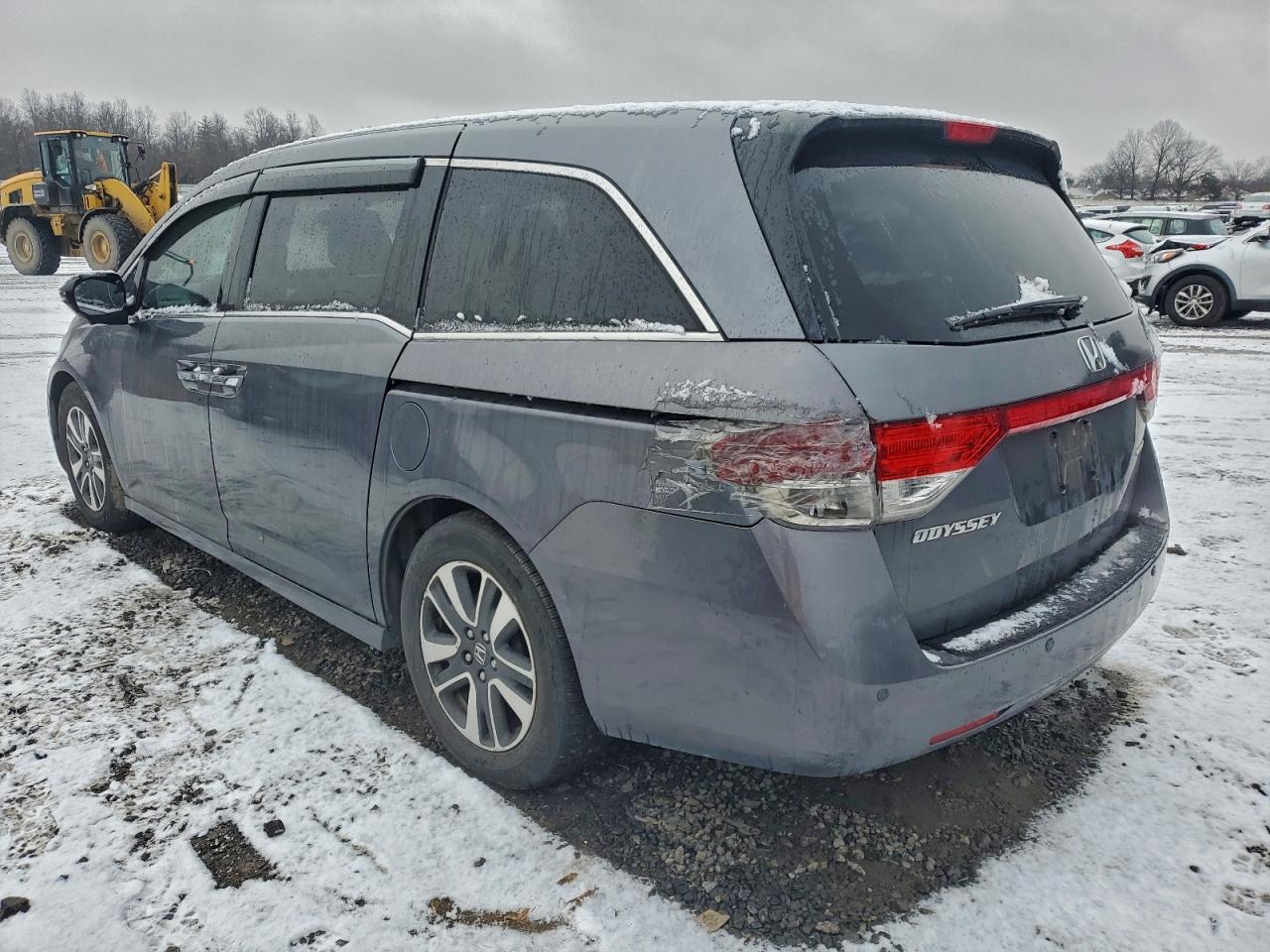 2014 HONDA ODYSSEY TOURING photo 2