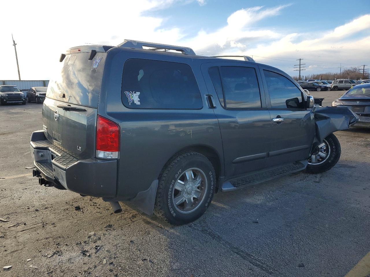 2004 NISSAN ARMADA SE photo 3