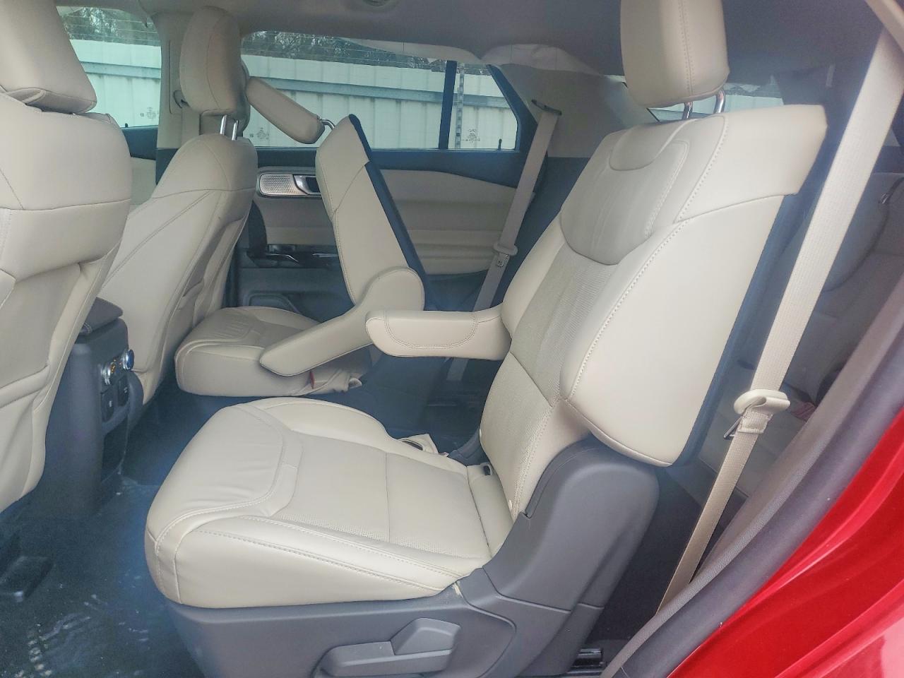 2021 FORD EXPLORER PLATINUM photo 21