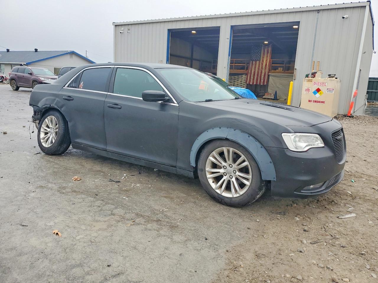 2018 CHRYSLER 300 TOURING photo 4