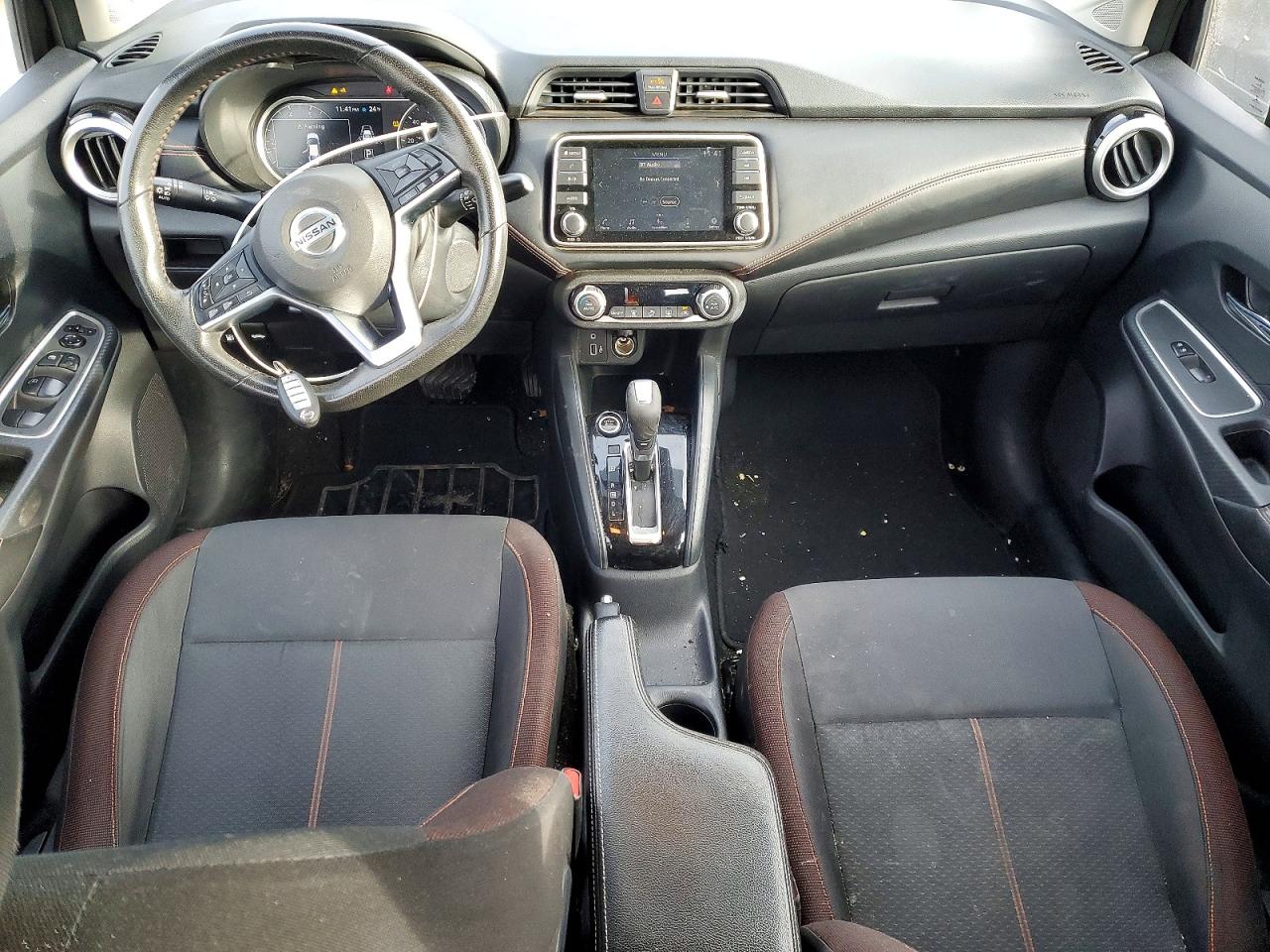 2020 NISSAN VERSA SR photo 15
