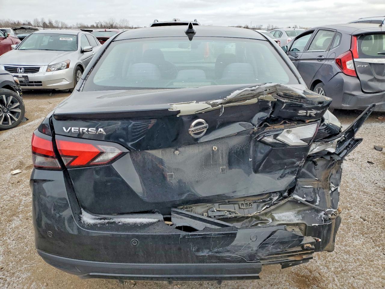 2020 NISSAN VERSA SR photo 11