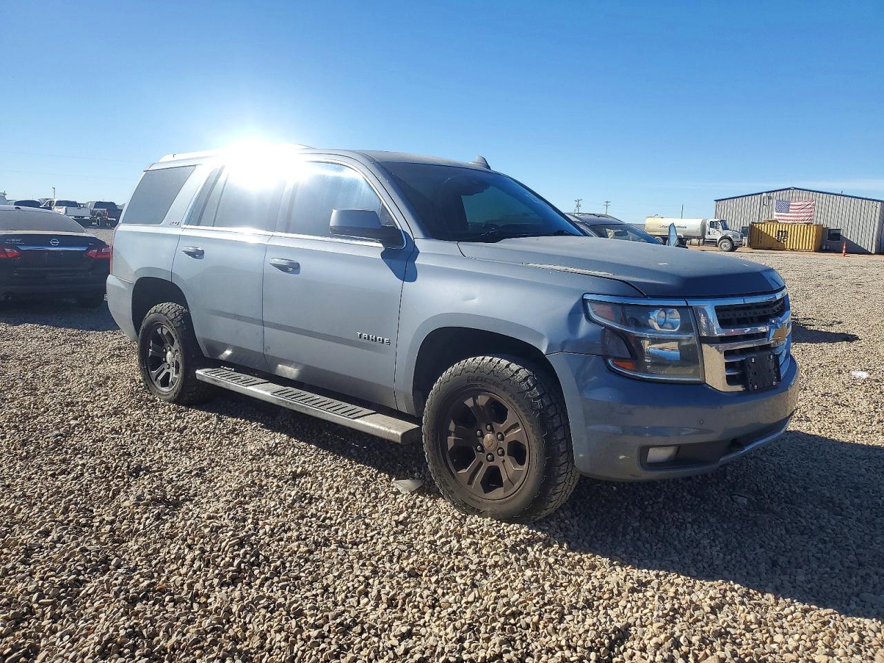 2015 CHEVROLET TAHOE K1500 LT photo 4