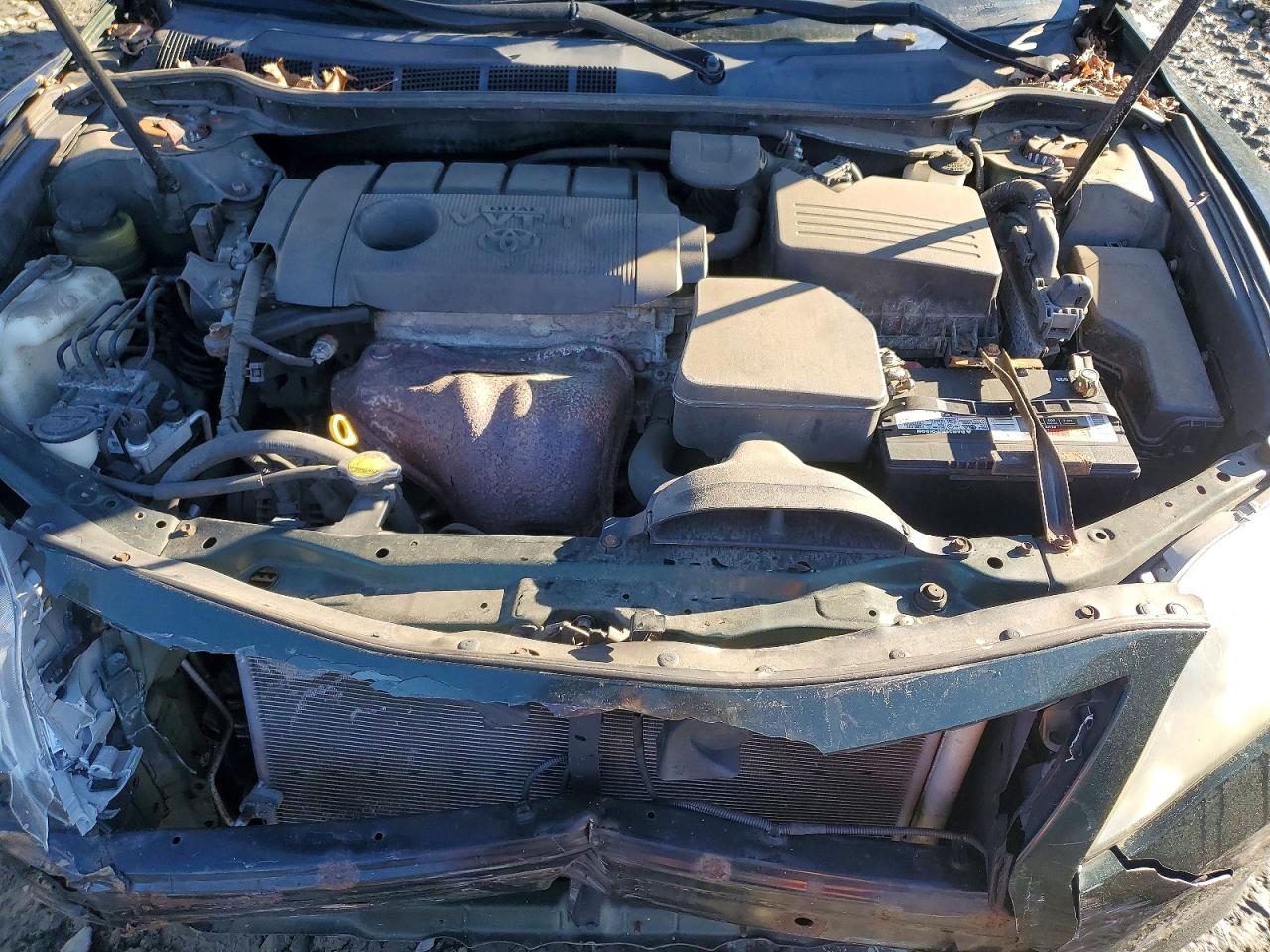 2011 TOYOTA CAMRY BASE photo 11