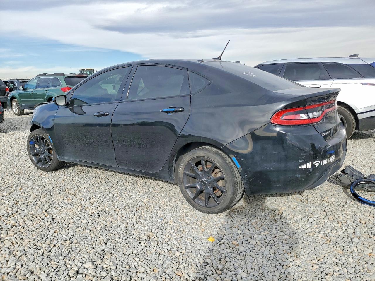 2013 DODGE DART SXT photo 2