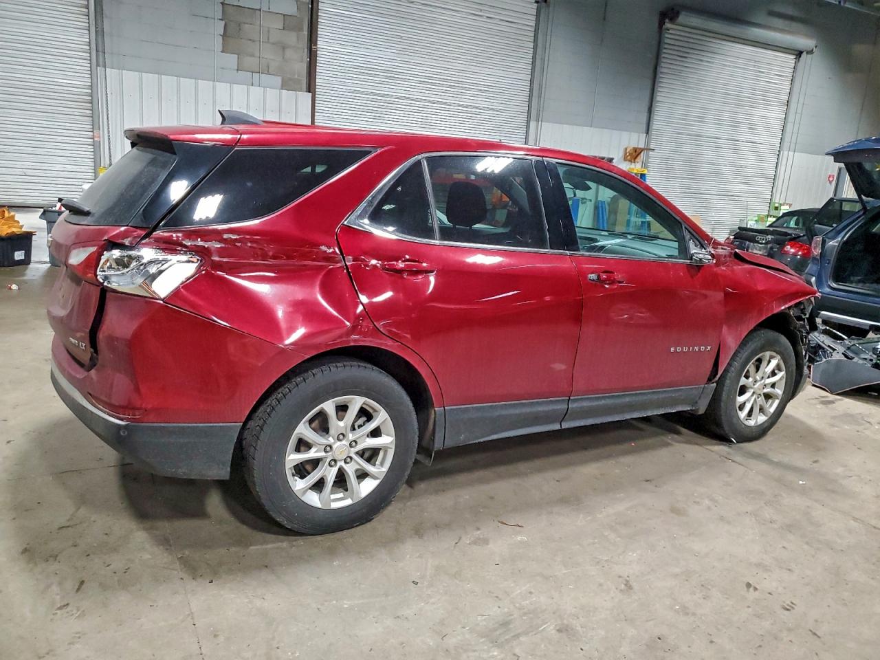 2018 CHEVROLET EQUINOX LT photo 3